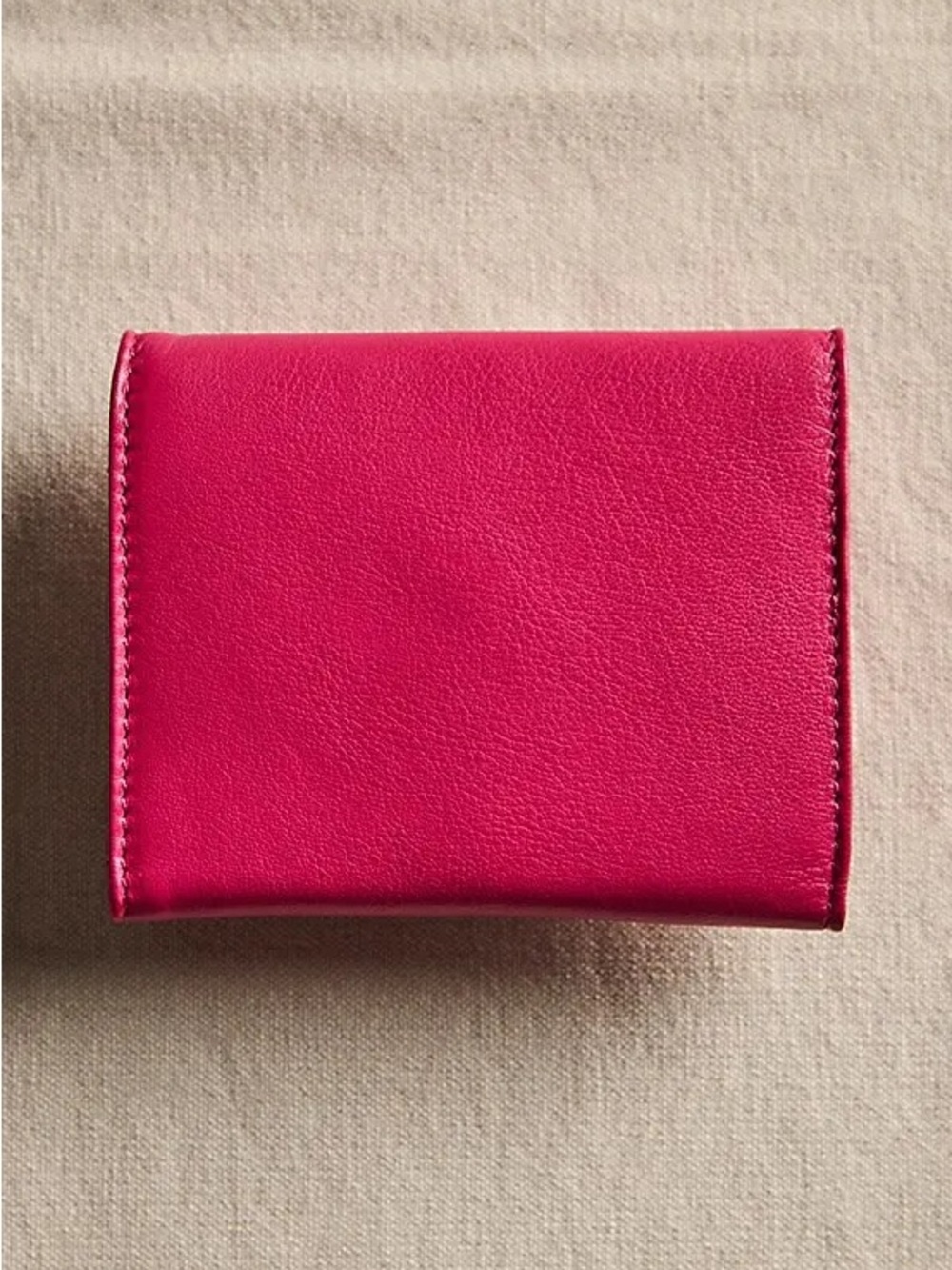 Free People Lock It Up Leather Wallet in Love Potion NWOT❤️ - Picture 3 of 6